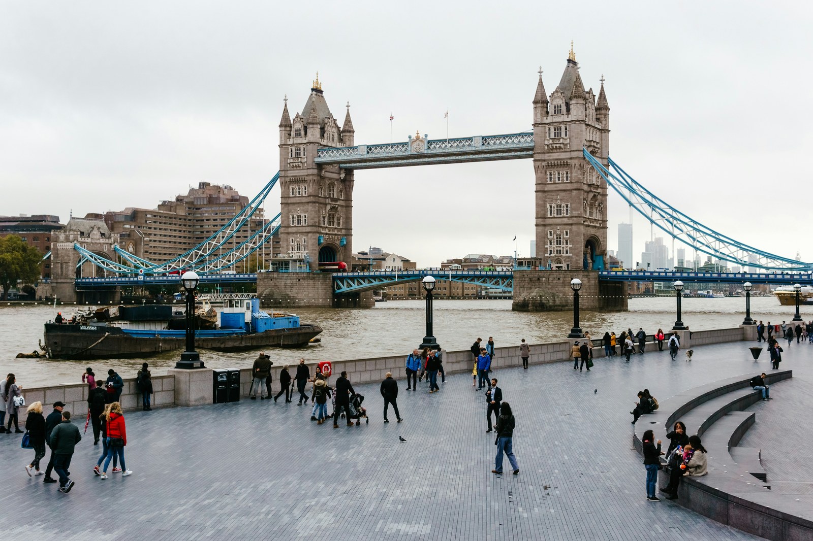 England & London — Timeless stories, modern strides