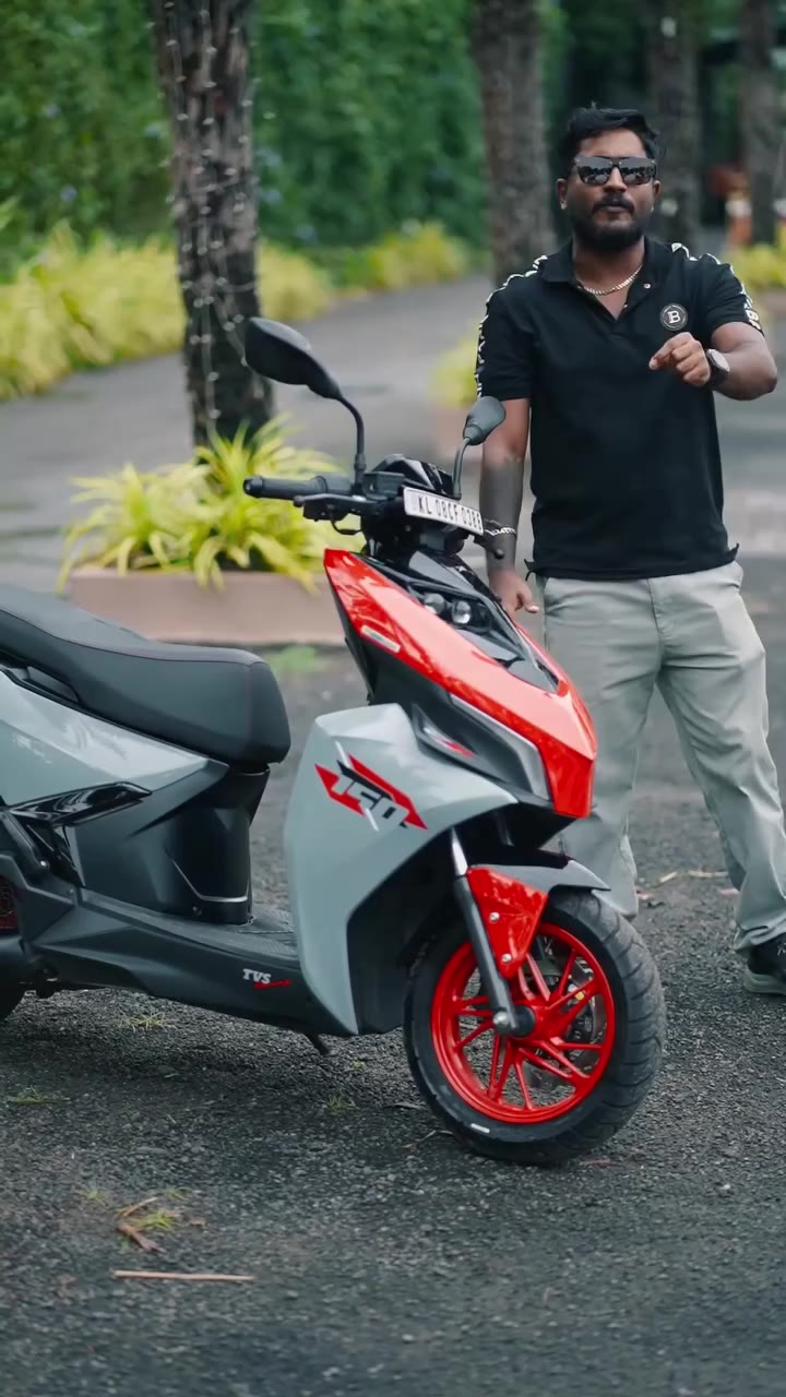 Instagram reel still from @arunsmoki for the TVS NTORQ 150 Kerala campaign